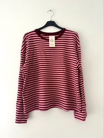 T-shirt manche longue oversize bordeaux/rose