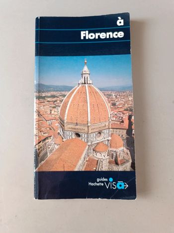 À Florence guides visa Hachette