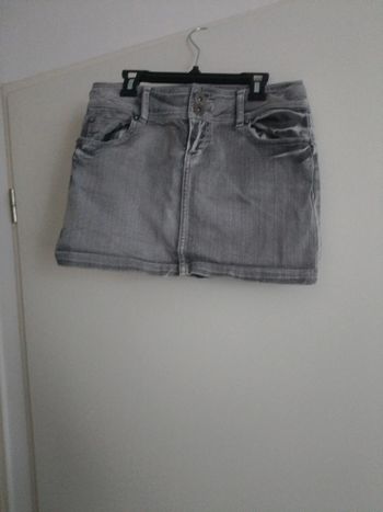 Mini jupe en jean gris vitamine