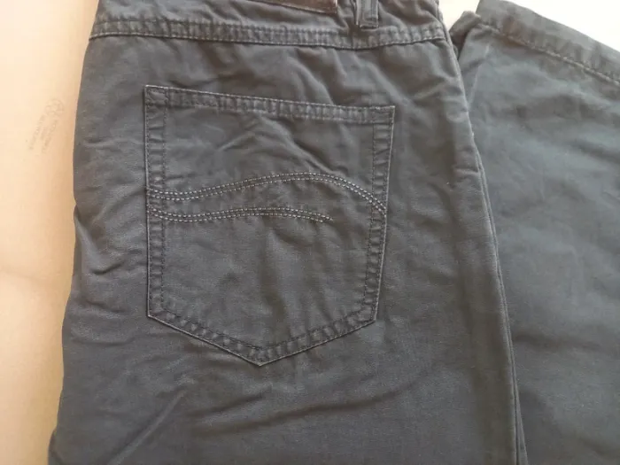 Pantalon 44 (Achat=>offert) - photo numéro 3