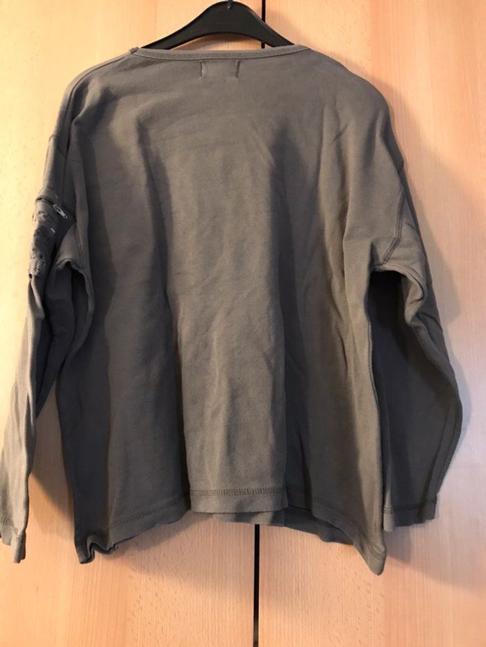 Sweatshirt gris - photo numéro 2