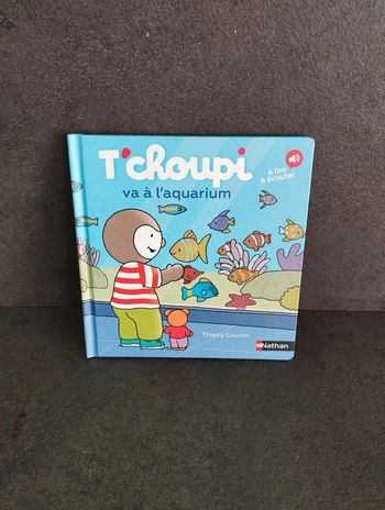 Livre T'choupi va à l'aquarium