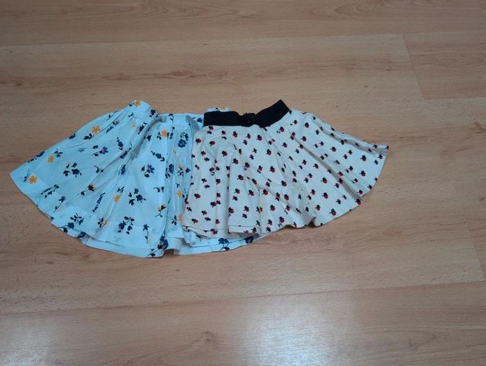 Lot de 2 jupes fille 4 ans Petit Bateau Neuf - photo numéro 5