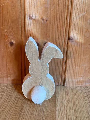 Petite figurine pirte bijoux girafe Maison du Monde Bois naturel + blanc Pompon laine au dos