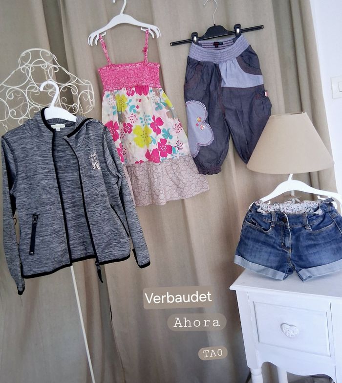 🌸Lot fille 6 ans - en très bon état