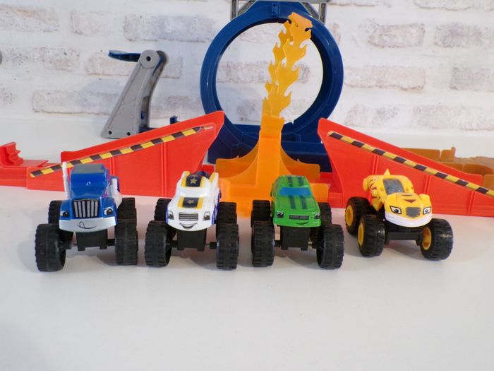 Circuit Blaze et les Monstres Machines - Monster dôme - photo numéro 3