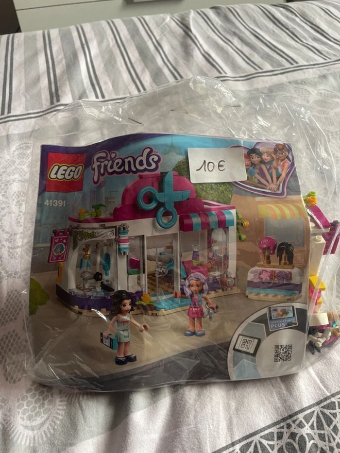 Lego friends