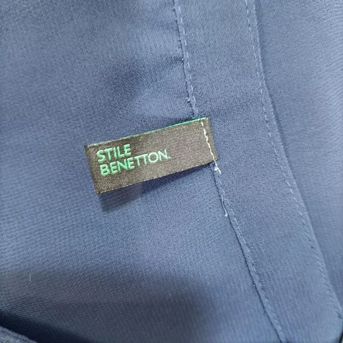 Blouse fluide transparente bleu marine Stile Benetton taille M estimée – manches volantées A953 - photo numéro 7