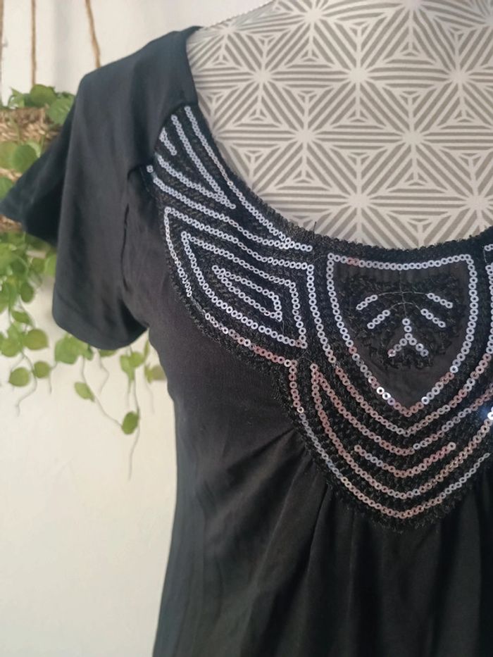 🌸 Tee-shirt à Sequins taille S - photo numéro 3