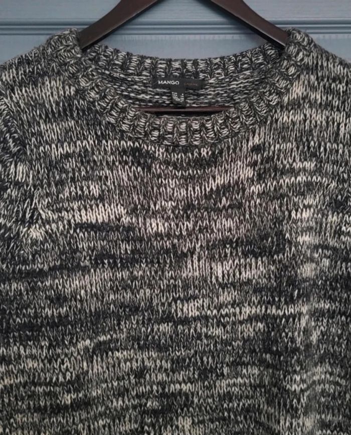 Pull d'hiver Mango en laine et angora chiné gris et noir Taille 36 à 42 - photo numéro 2
