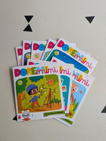 Lot de 8 magazines pour enfants Doremi mini Averborde