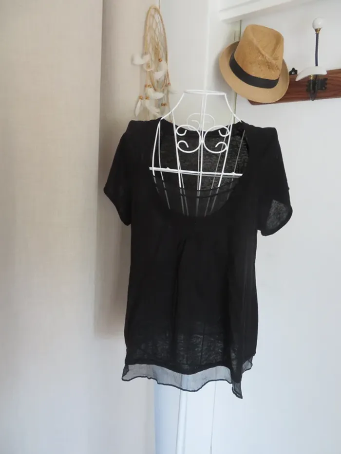 tee shirt