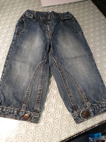 Pantacourt Kiabi 18 mois