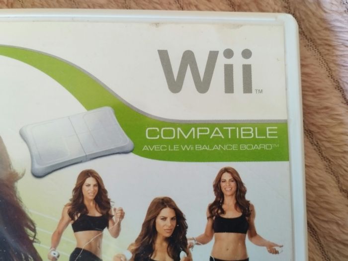 Jeu Wii Fitness Ultimate - photo numéro 4