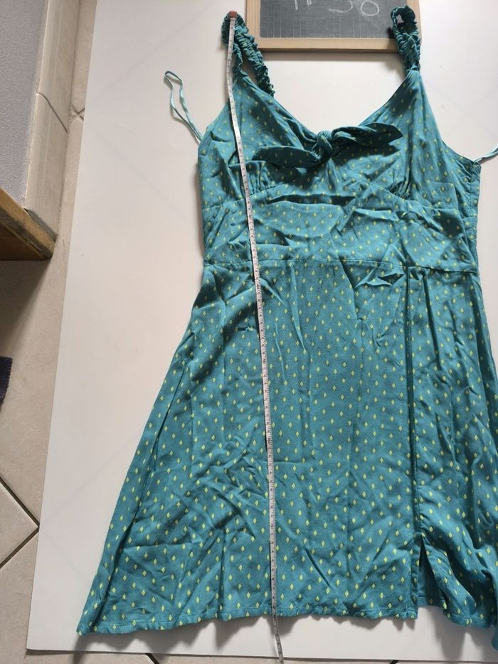 Robe Tiffosi taille M en excellent état - photo numéro 4