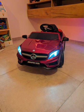 Voiture électrique 12V Mercedes rouge