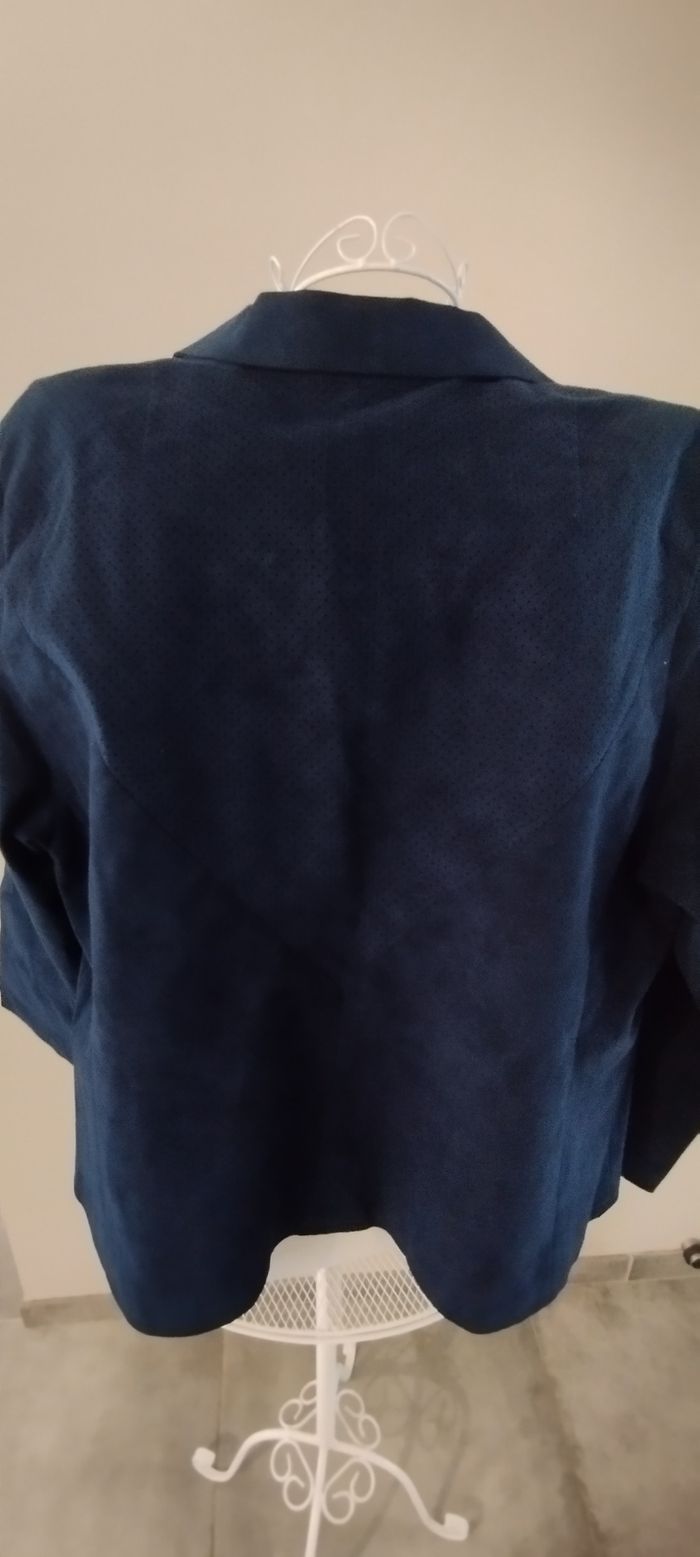 Veste - photo numéro 4