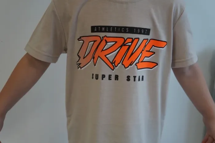 T shirt - photo numéro 5