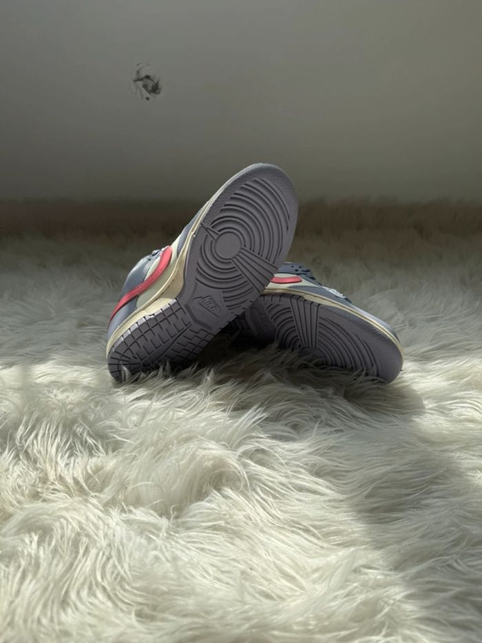 Nike dunk low 37,5 90€ - photo numéro 5