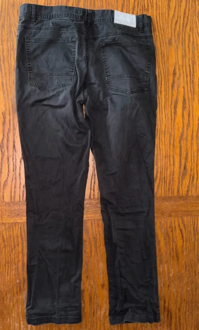 Pantalon - photo numéro 2