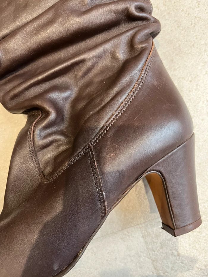 Bottes en cuir taille 39 - photo numéro 2
