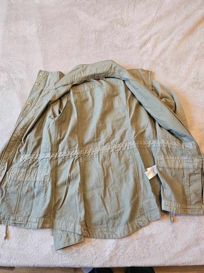 Veste H&M Taille 38 - photo numéro 8