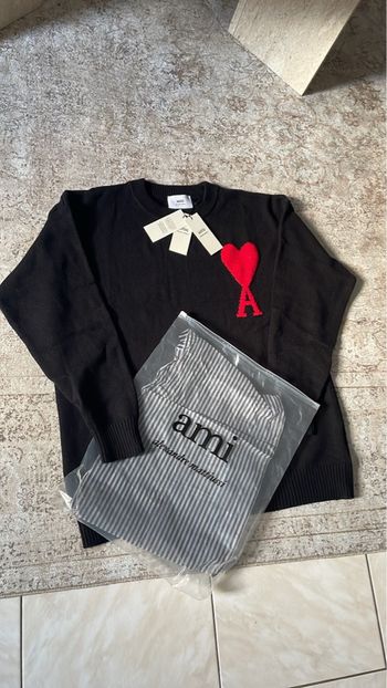 Pull Ami noir