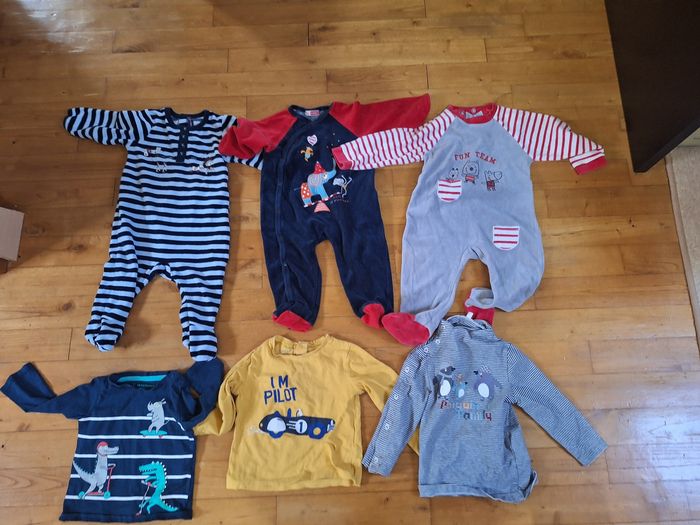 Lot vêtements été pyjama bébé garçon 12 mois et plusieurs 18 mois - photo numéro 2