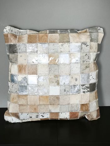 Coussin cuir