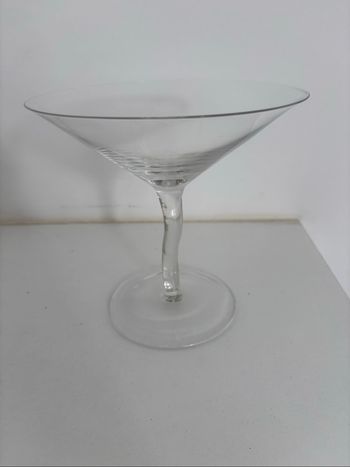 Vase cocktail ou verre martini géant