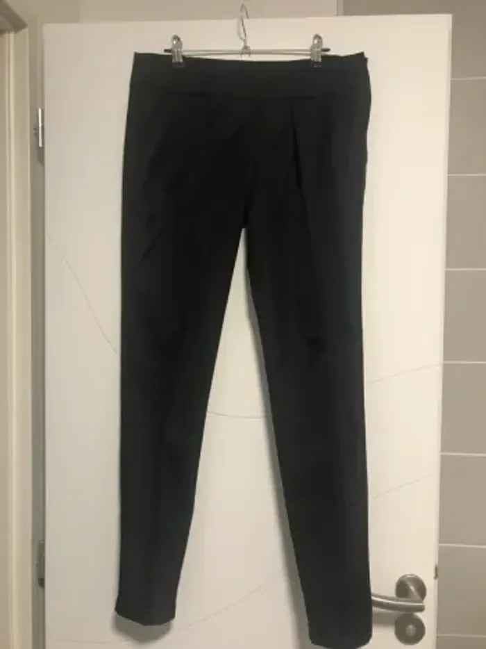 pantalon pinces femme jennyfer 38 noir satiné