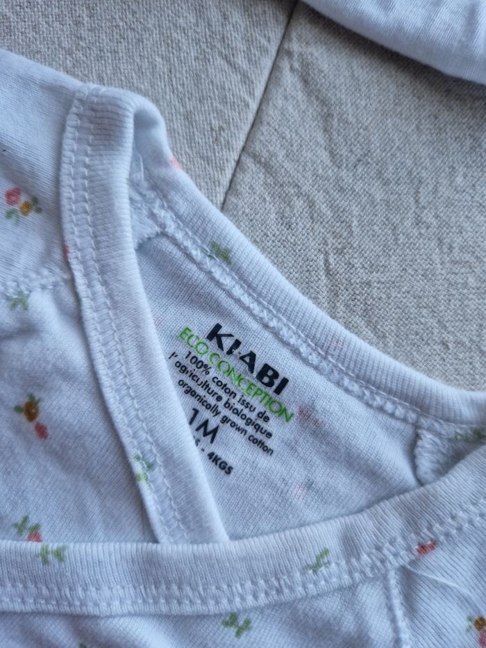 Lot 5 bodys KIABI - photo numéro 3