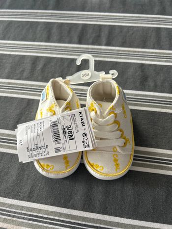 Baskets Kiabi 3/6mois neuves avec étiquette