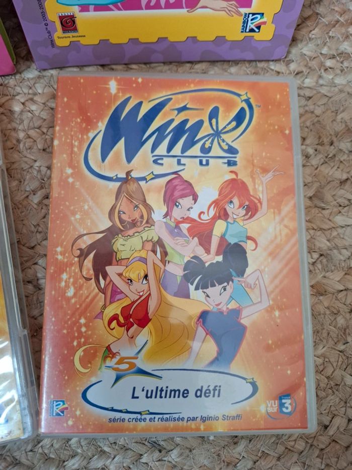 Lot de 2 DVD + 2 livres Winx - photo numéro 2
