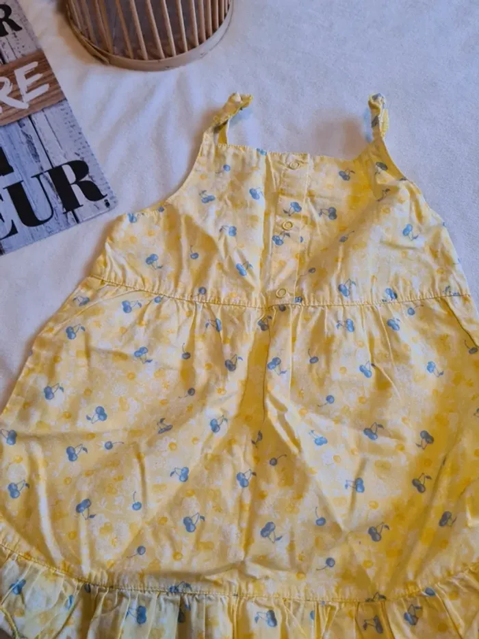 Robe été fille 23 mois - photo numéro 3