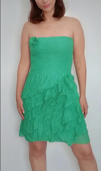 Robe bustier smockée volantée verte taille unique