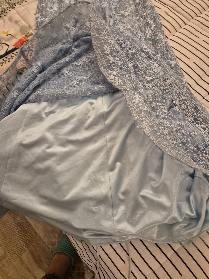 Robe  👗  pour fête - photo numéro 6