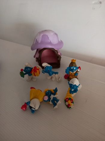 Figurines schtroumpf