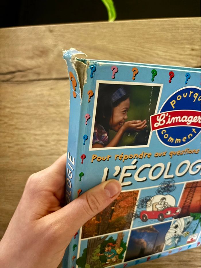 Livre L’Imagerie Pourquoi/Comment L’Ecologie pour Enfants - photo numéro 4