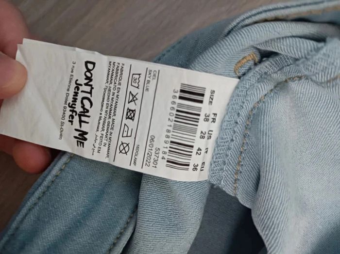 Pantalon femme bleu ciel taille 38 Jennyfer neuf sans étiquettes - photo numéro 2