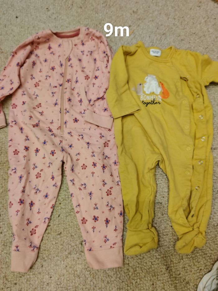 2 Pyjamas chauds 9m