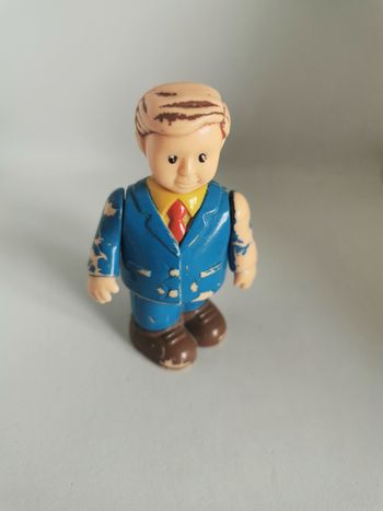 Figurine articulée vintage bonhomme en costume