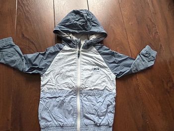 Veste coupe vent imperméable Kiabi 4 ans