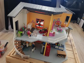 Grande maison de playmobil