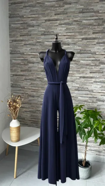 Combi bleu marine fabriquée en France plusieurs positions