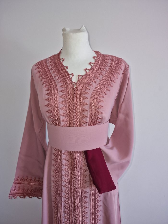 Caftan ton sur ton neuve - photo numéro 2