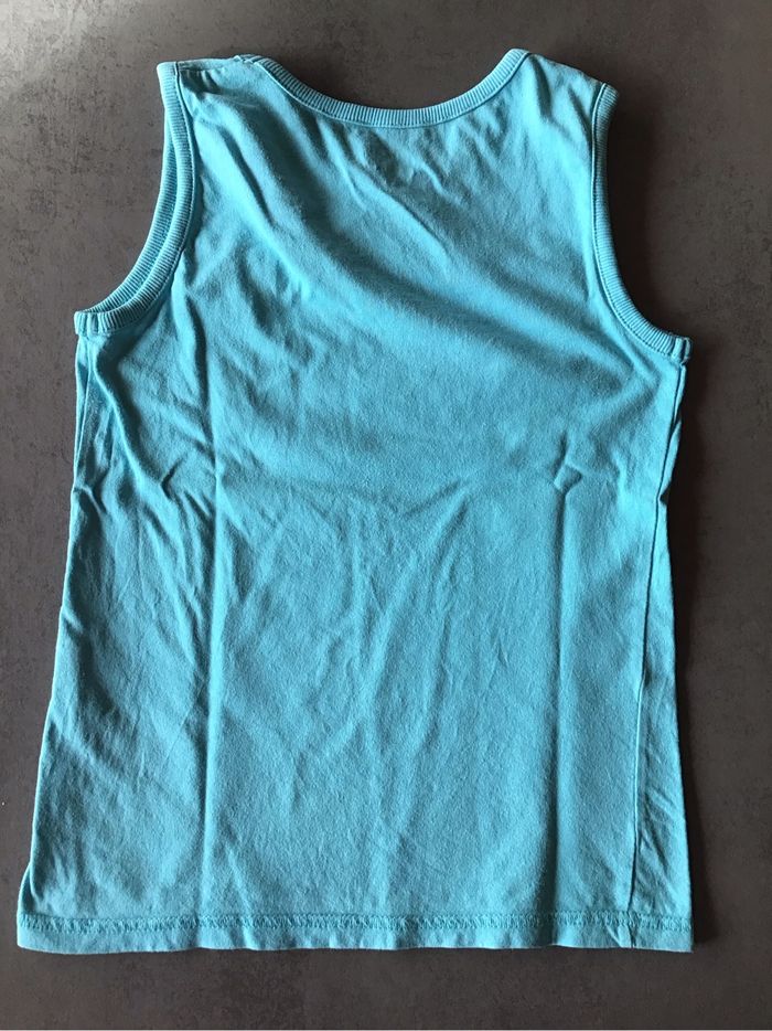 T-shirt sans manches 8 ans - photo numéro 3