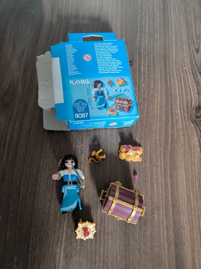 Playmobil 9087 flibustiere avec trésor