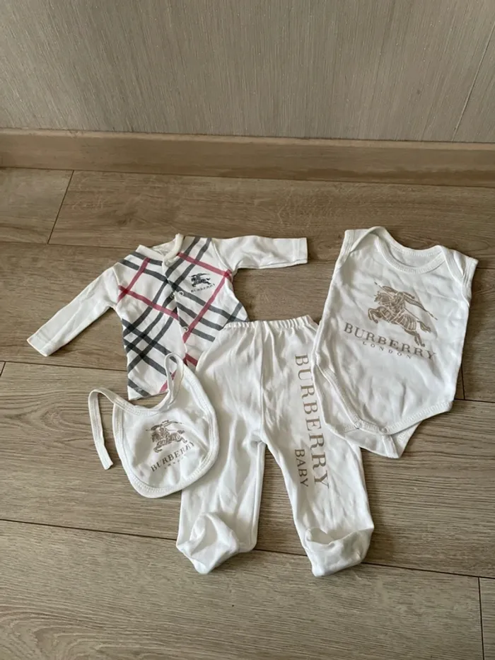 Ensembles 4 pièces
