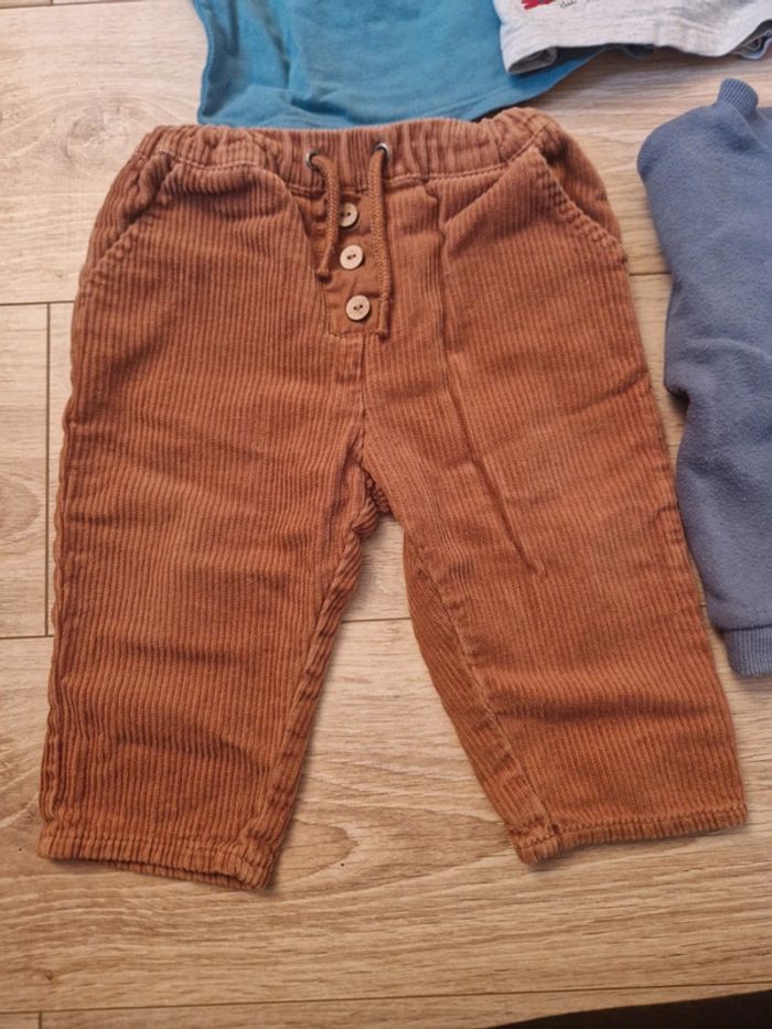 Lot 8 vêtements 12 mois, garçon, hiver, dont neuf - photo numéro 2